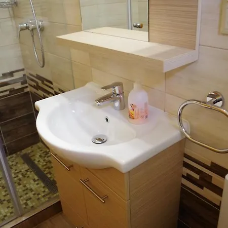 Aranyhal Apartamento Hévíz